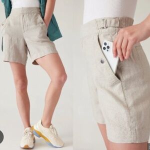 ATHLETA Womens Voyager Linen 7” Shorts Light Beige Size 2 Adjustable Pockets